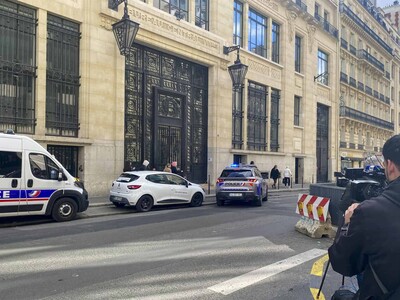 Francia-cinco-personas-detenidas-por-atentado-en-1
