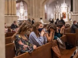 Aumento de la religión entre jóvenes en Estados Unidos