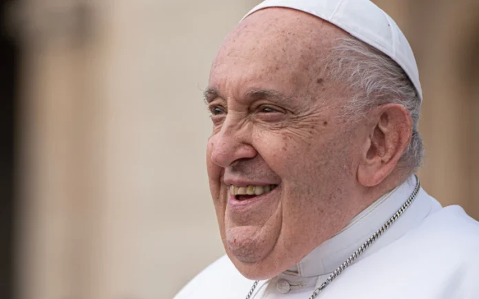 Con Misas, actos y encuentros recuerdan al Papa Francisco a un año de su fallecimiento