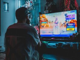 Conducir un coche autónomo es más fácil para la IA que jugar al 'Tetris': el motivo son las leyes de la física
