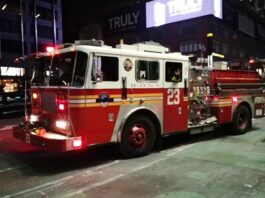 Dos bomberos fallecen en accidente durante búsqueda de mujer desaparecida