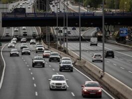El mercado de coches usados se mantiene a flote en medio de la crisis de los combustibles y la ausencia del programa Auto+