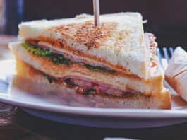 El "teorema del sándwich de jamón": la fascinante matemática detrás de cómo cortarlo a la perfección en un solo tajo