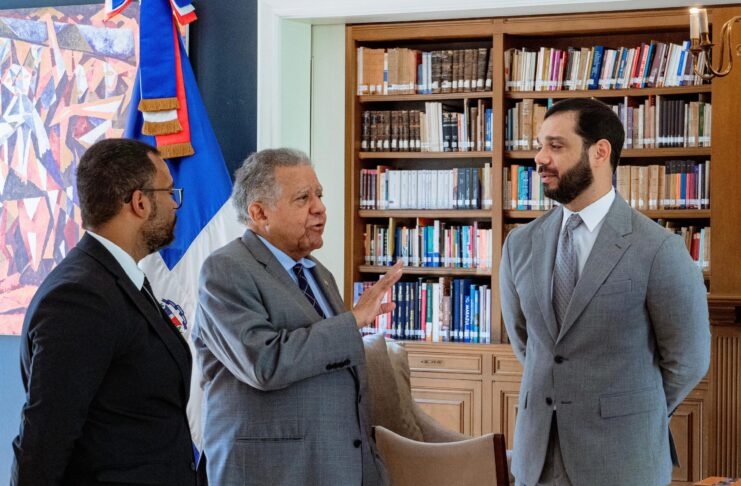 Gobierno coordina en México inicio trabajos Monorriel de Santo Domingo