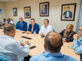 Gobierno fortalece diálogo con sindicatos de trabajadores ante impacto de crisis en Medio Oriente