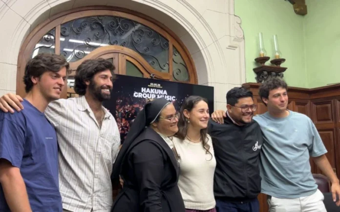 Hakuna está ya en Venezuela para ofrecer un concierto en el que esperan que el Señor toque el corazón de los jóvenes