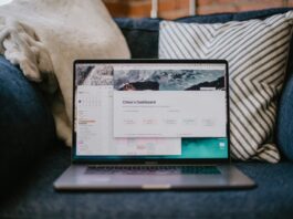 Hay una nueva forma de no hacer nada: llamarla productividad y presumir del sistema