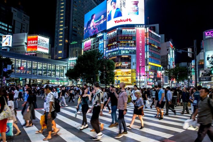 Llegan tantos turistas australianos a Japón que la nación ha tomado una decisión inédita: pedirles que se vayan al campo