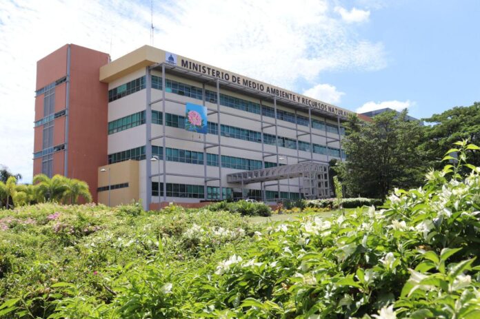 Medio Ambiente logra decisión favorable del TSA en defensa del Parque Nacional Jaragua