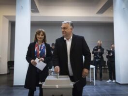 Orbán reconoce su derrota electoral en Hungría y felicita opositor Mag