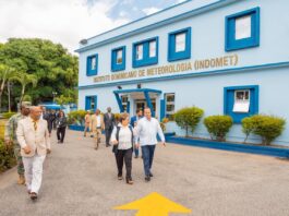 Paliza visita INDOMET y recorre unidades de pronóstico, climatología y sondeo atmosférico
