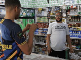 Vivir en silencio: las barreras de la comunidad sorda Vivir en silencio: las barreras de la comunidad sorda