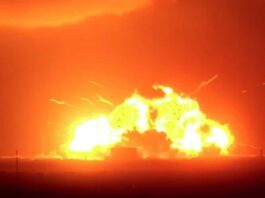 Bola de fuego envuelve cohete de Blue Origin