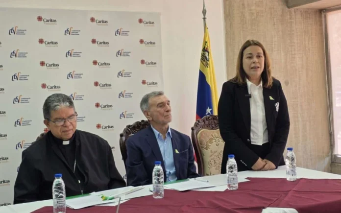 Cáritas Venezuela firma convenio con una aerolínea para llevar ayuda esencial a zonas vulnerables