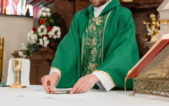 Detienen a sacerdote de los Misioneros Servidores de la Palabra por presunto abuso sexual en México