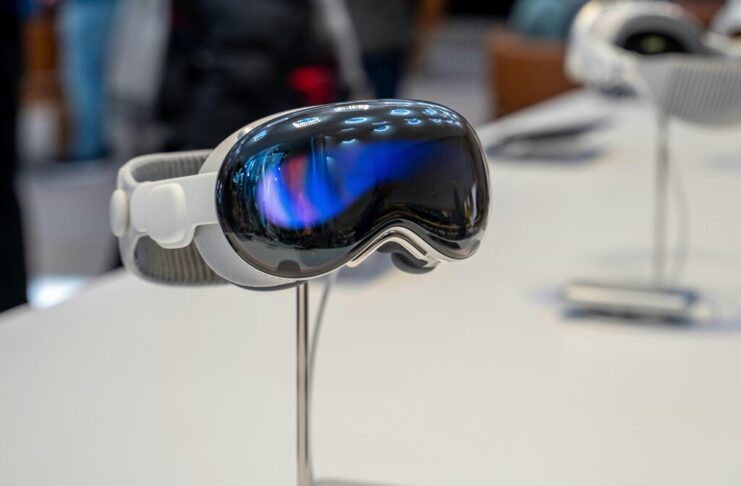 La tragedia de las Vision Pro: Apple ha dejado que un producto maravilloso esté en respiración asistida