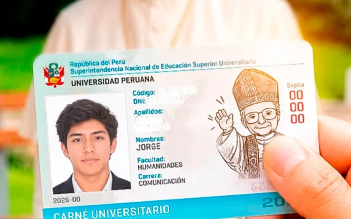 Perú rinde homenaje al Papa León XIV con el carné universitario