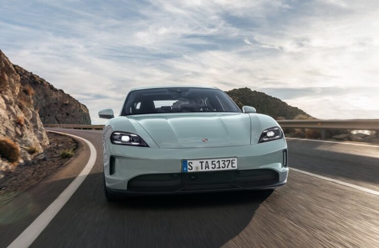 Porsche ha parado la producción del Taycan porque los ricos no lo quieren. Y eso lo dice todo sobre el nuevo Ferrari Luce
