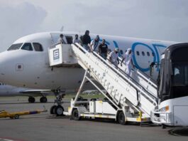 RD permitirá ingreso temporal de extranjeros deportados por EE. UU.