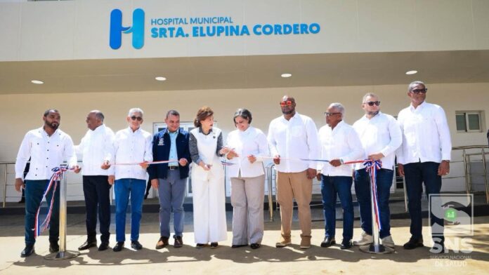 Raquel Peña encabeza inauguración del remozado Hospital Municipal Srta. Elupina Cordero en Sábana de la Mar