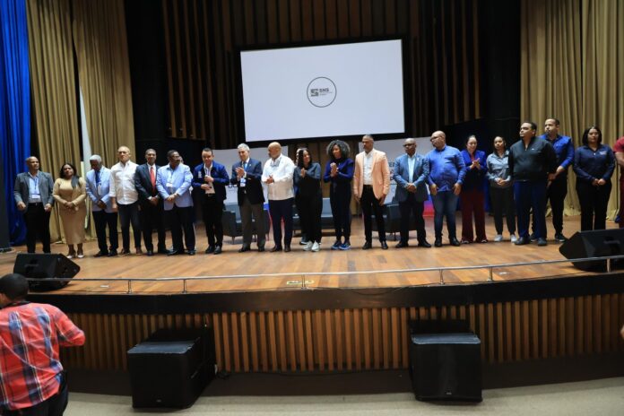 SNS presenta plan integral de salud para los Juegos Centroamericanos y del Caribe Santo Domingo 2026