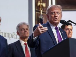 Trump evita aclarar si su familia recibirá fondos para investigados