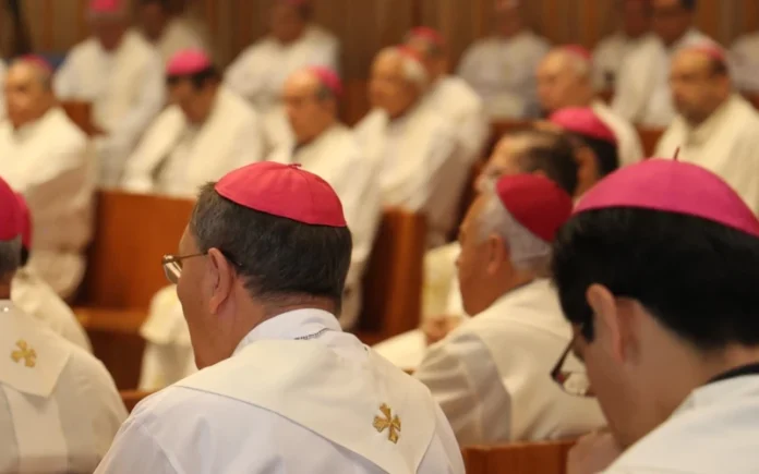 ¿Cómo se eligen obispos auxiliares? Arzobispo mexicano revela el proceso que siguió