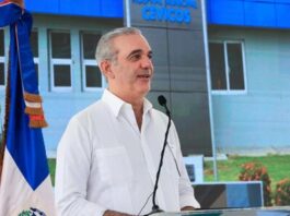 Abinader felicita al presidente de Colombia, Abelardo de la Espriella