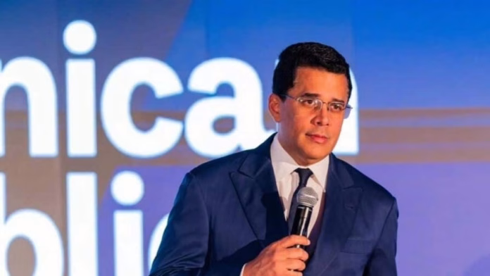 Collado: “Tenemos asegurados más de 100 mil asientos aéreos desde Canadá”