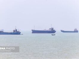 Comienza evacuación de 11,000 marinos bloqueados en estrecho de Ormuz