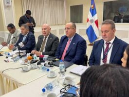 Comisión bicameral aprueba informe favorable al plan fiscal