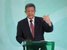 Conferencia de prensa de Leonel Fernández