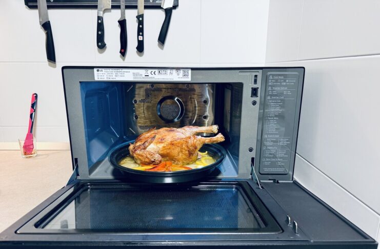 He probado un horno LG que es, además, microondas y airfryer y solo puedo decir una cosa: ojalá haberlo descubierto hace un año