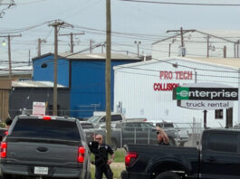 Hombre muerto en tiroteo en Midland Texas con 11 heridos Hombre muerto en tiroteo en Midland Texas con 11 heridos