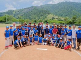Los Yankees inauguran estadio en San José de Ocoa
