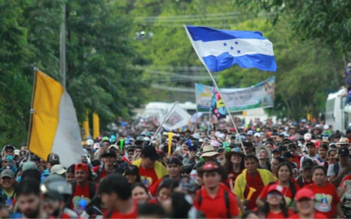Más de 50.000 dan testimonio de un “despertar de la juventud católica” en Honduras en la JNJ