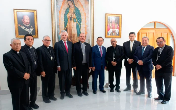Obispos del Perú dialogan con el presidente Balcázar sobre el viaje del Papa León XIV al país