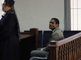 Por séptima ocasión aplazan recurso contra exembajador Donni Santana