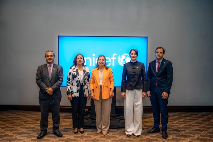 República Dominicana y UNICEF intercambian experiencias internacionales sobre la ampliación de los servicios de atención infantil