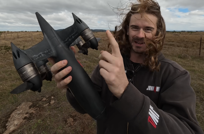 Un dron casero acaba de superar los 700 km/h. Y con ello ha puesto contra las cuerdas el récord oficial