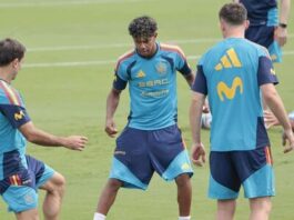 Uruguay se juega la vida en el Mundial ante una España invicta