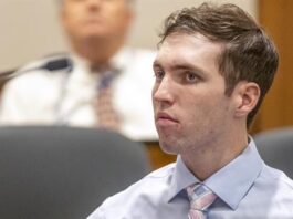 Autopsia de Charlie Kirk y pruebas contra Tyler Robinson en audiencia Autopsia de Charlie Kirk y pruebas contra Tyler Robinson en audiencia