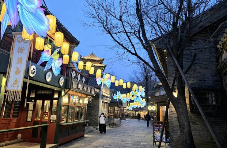 China ha descubierto que los lugares históricos son un filón turístico. Así que los está construyendo por todo el país