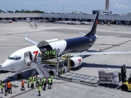Cuba recibe el primer cargamento de ayuda de EE.UU.