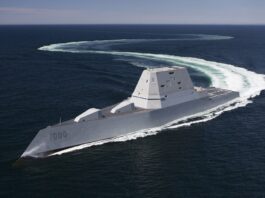EEUU construyó un destructor futurista que no salió como esperaba. El rescate llega a velocidad hipersónica