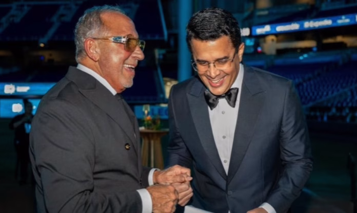 Emilio Estefan resalta crecimiento turístico y proyección internacional de RD