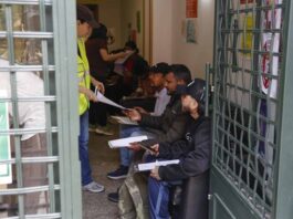 Más del 70 % de solicitantes regularización en España con permiso