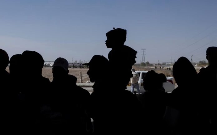 Ministerio católico para inmigrantes en Texas podría cerrar por pagos federales retenidos