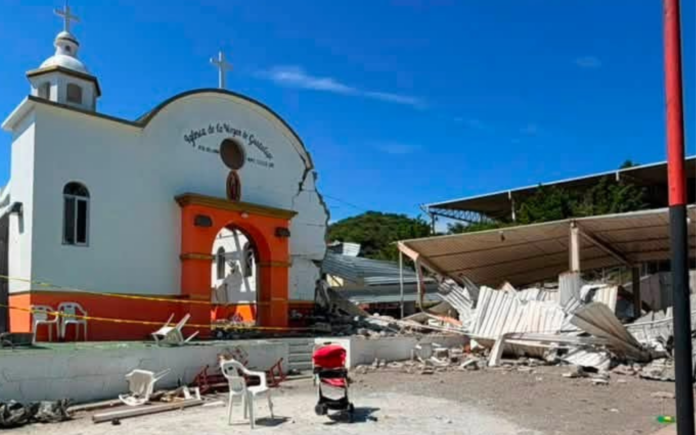 Obispo convoca semana de oración por víctimas de explosión de pirotecnia en México
