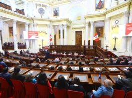 Perú establece un sistema parlamentario bicameral